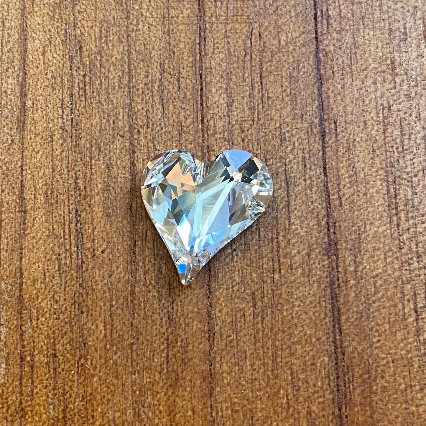 Swarovski 4809 Sweet Heart 17*15.5mm Crystal Foiled 001