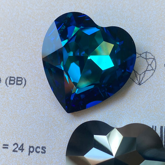 Swarovski Fancy Stone 4827 Round Heart Stone 28mm BERMUDA BLUE BB Unfoiled