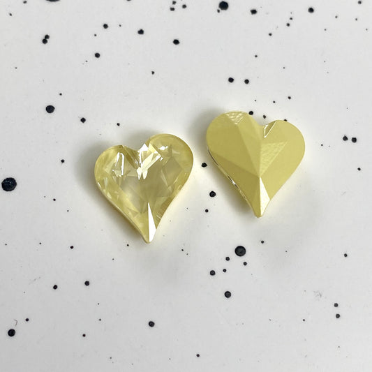 Swarovski 4809 Sweet Heart 13*12mm Crystal Soft Yellow Ignite L169I