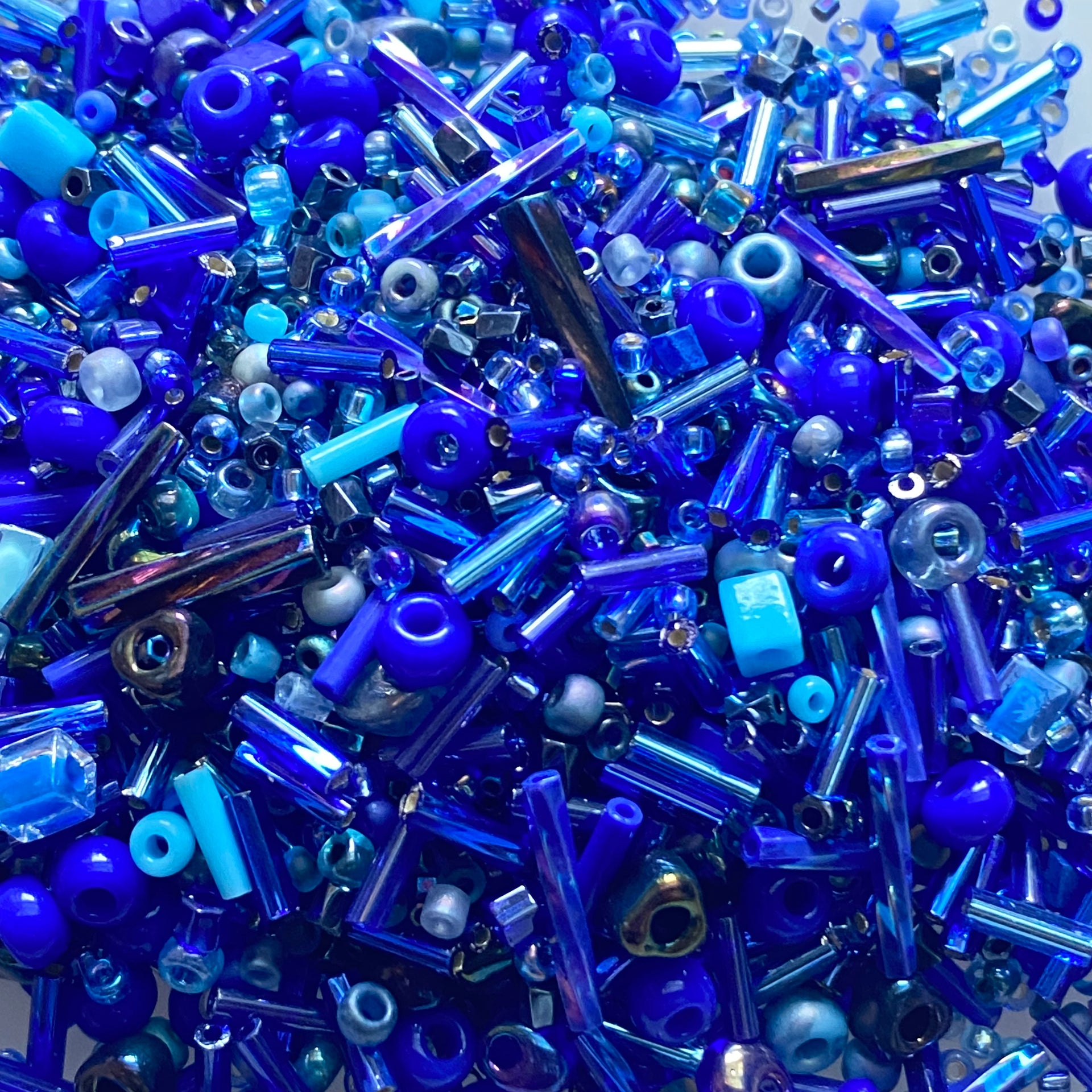 Miyuki Mixed Glass Beads -3118Mix Blue-10 Grams – Ariel's Beading Studio