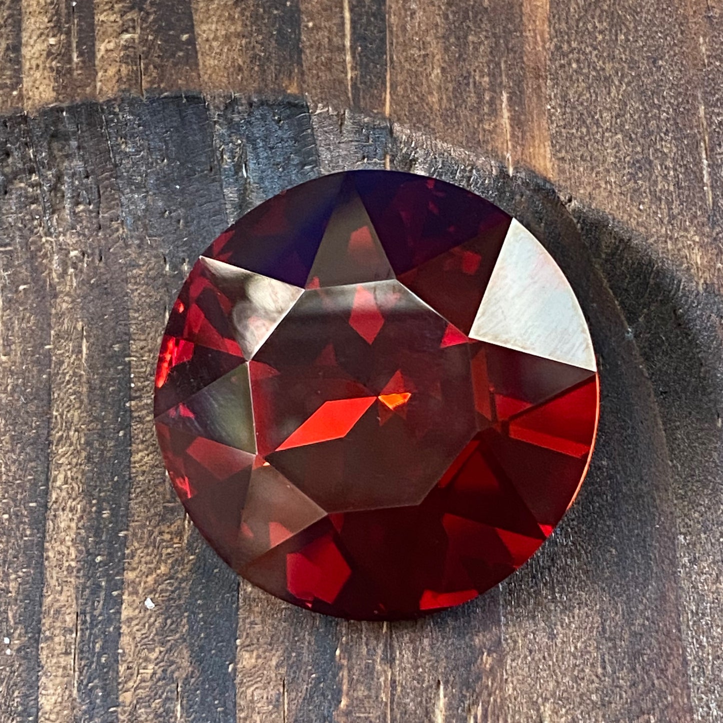 Swarovski 1201 27mm Flate Chaton Round Stones Crystal Red Magma Foiled