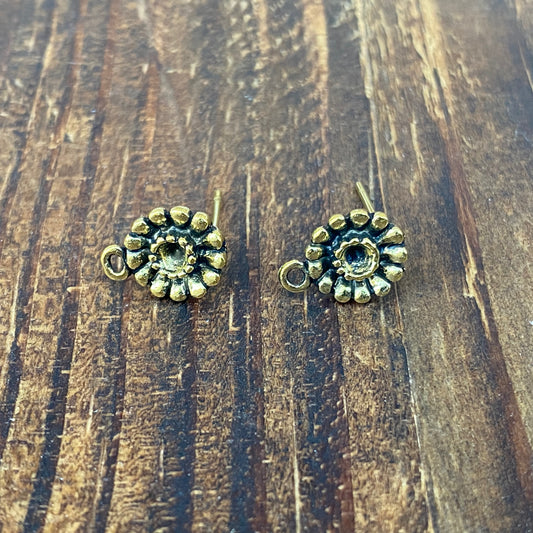 A9RF2M Antique Gold Alloy Flower Earstud With Closed Loop