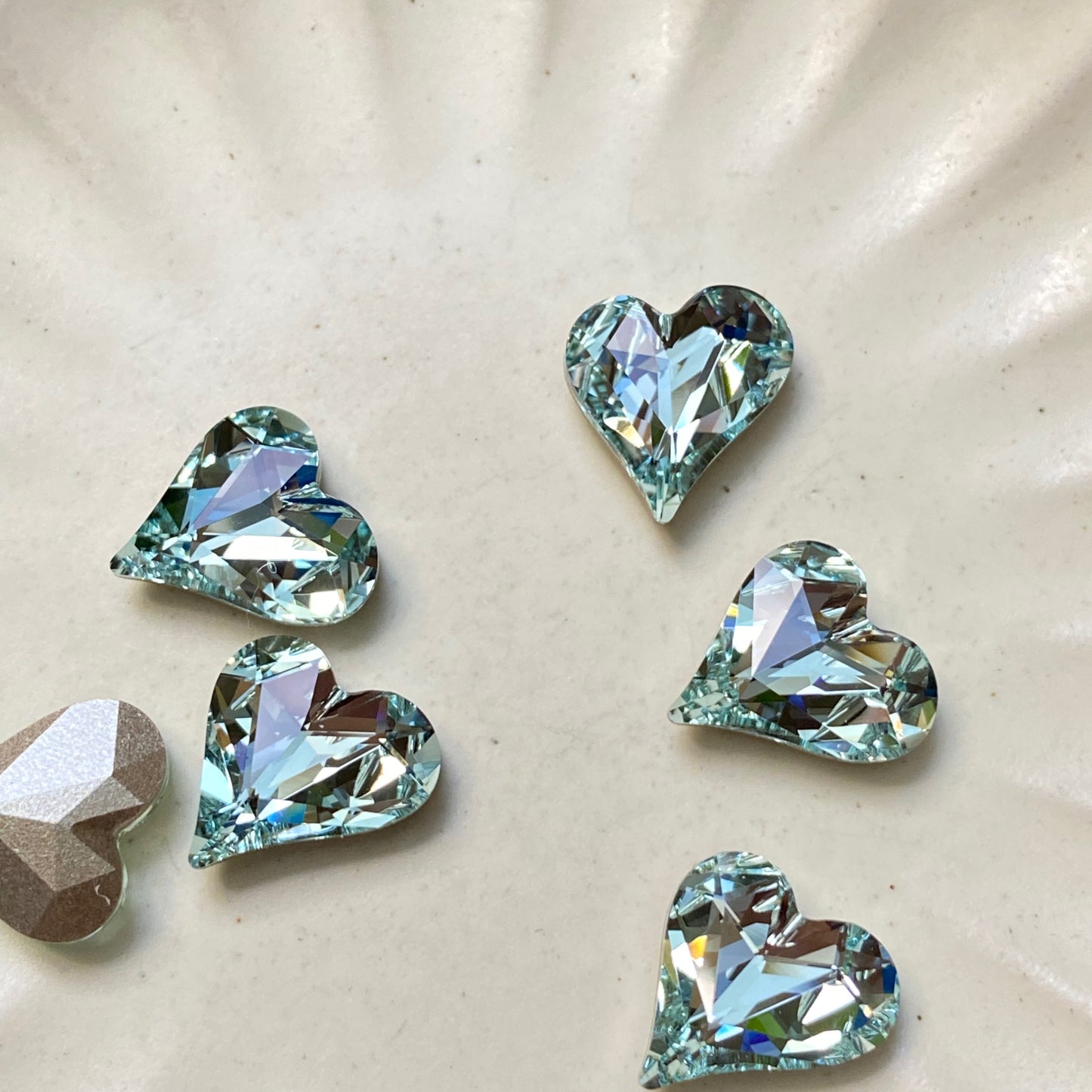 Swarovski 4809 Sweet Heart 13*12mm Crystal Light Azore Moonlight Foiled 371MolF