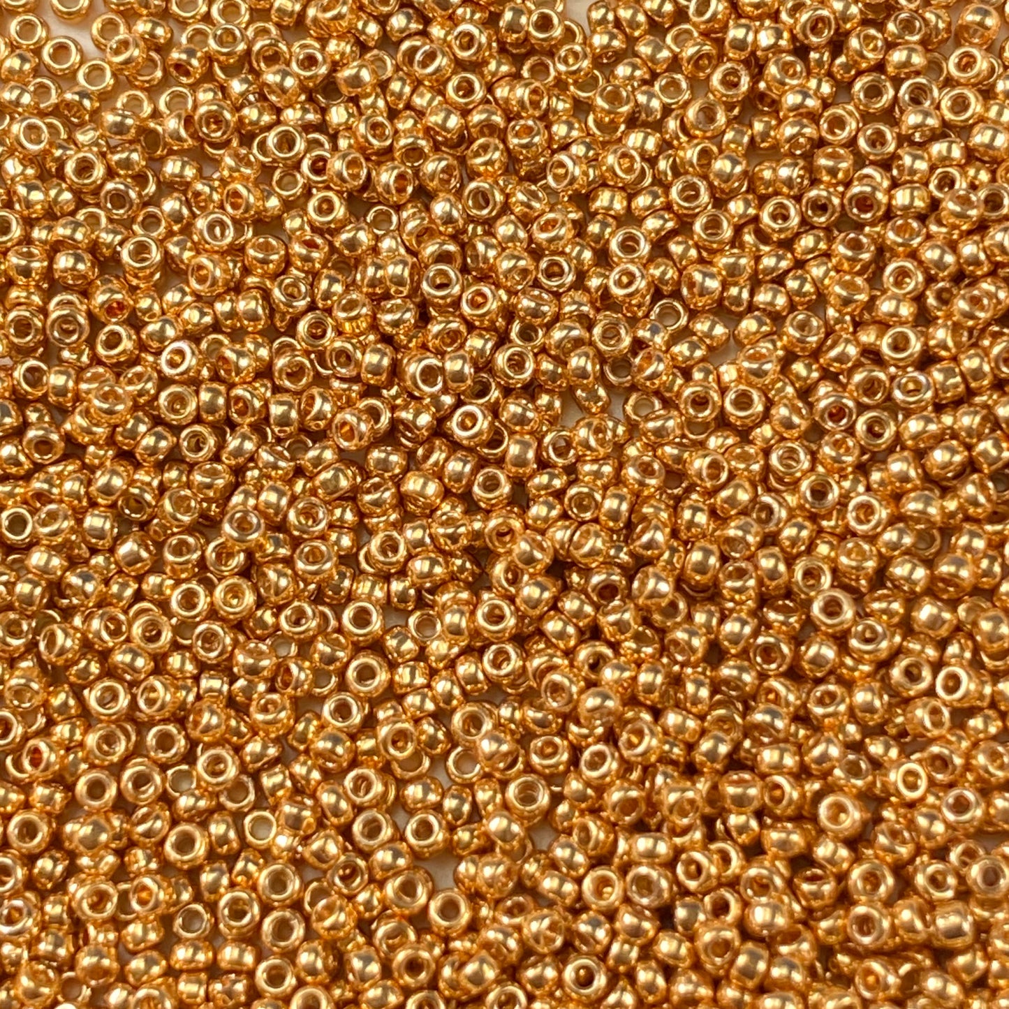 MIYUKI 11/0 2mm Seed Bead Round Rocailles 4203 Duracoat Galvanised Yellow Gold