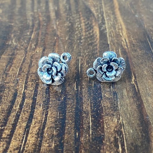 AROSE Antique Silver Alloy Flower Earstud With Closed Loop